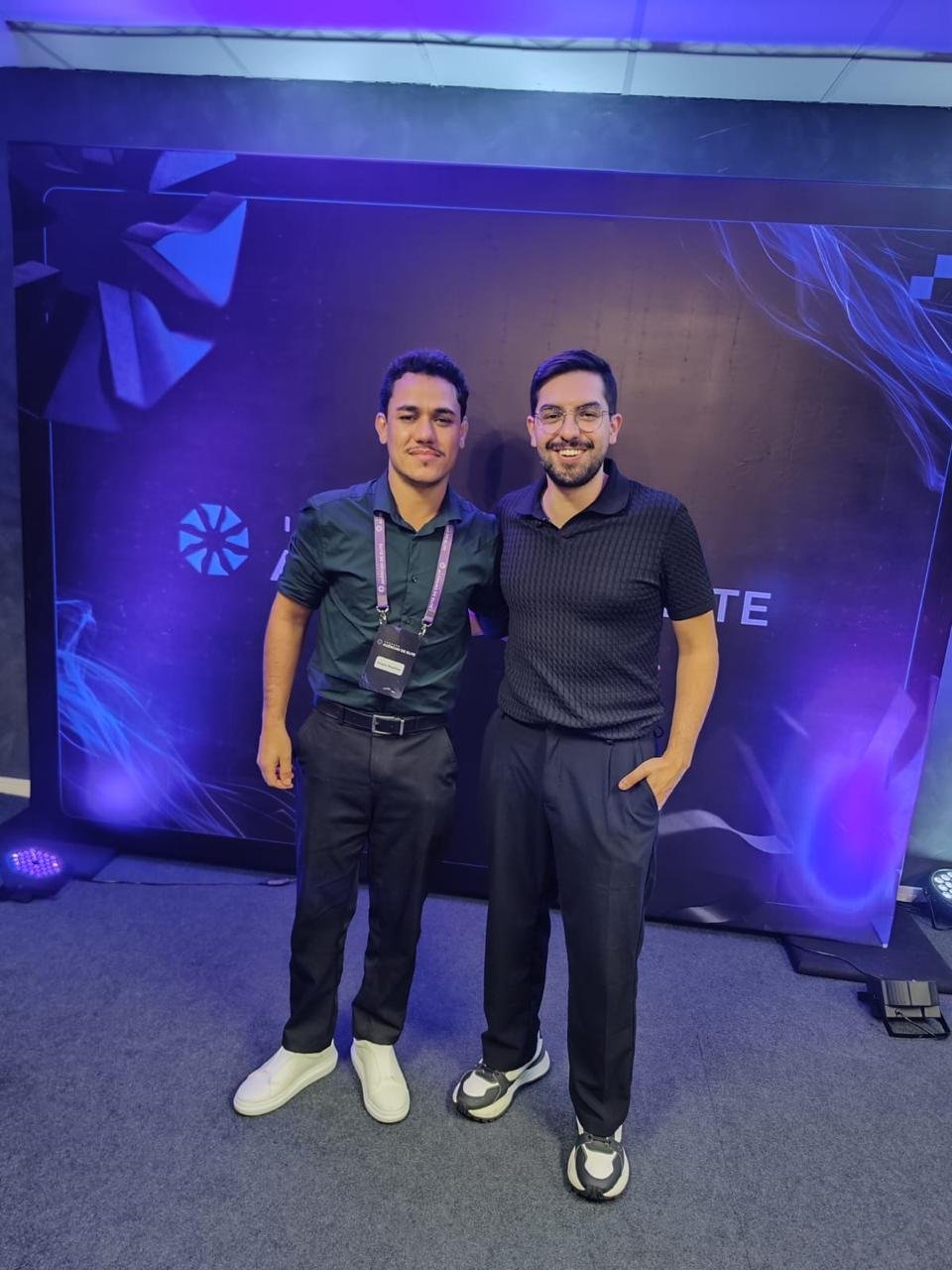Douglas e Nicolas Charão Agências de Elite